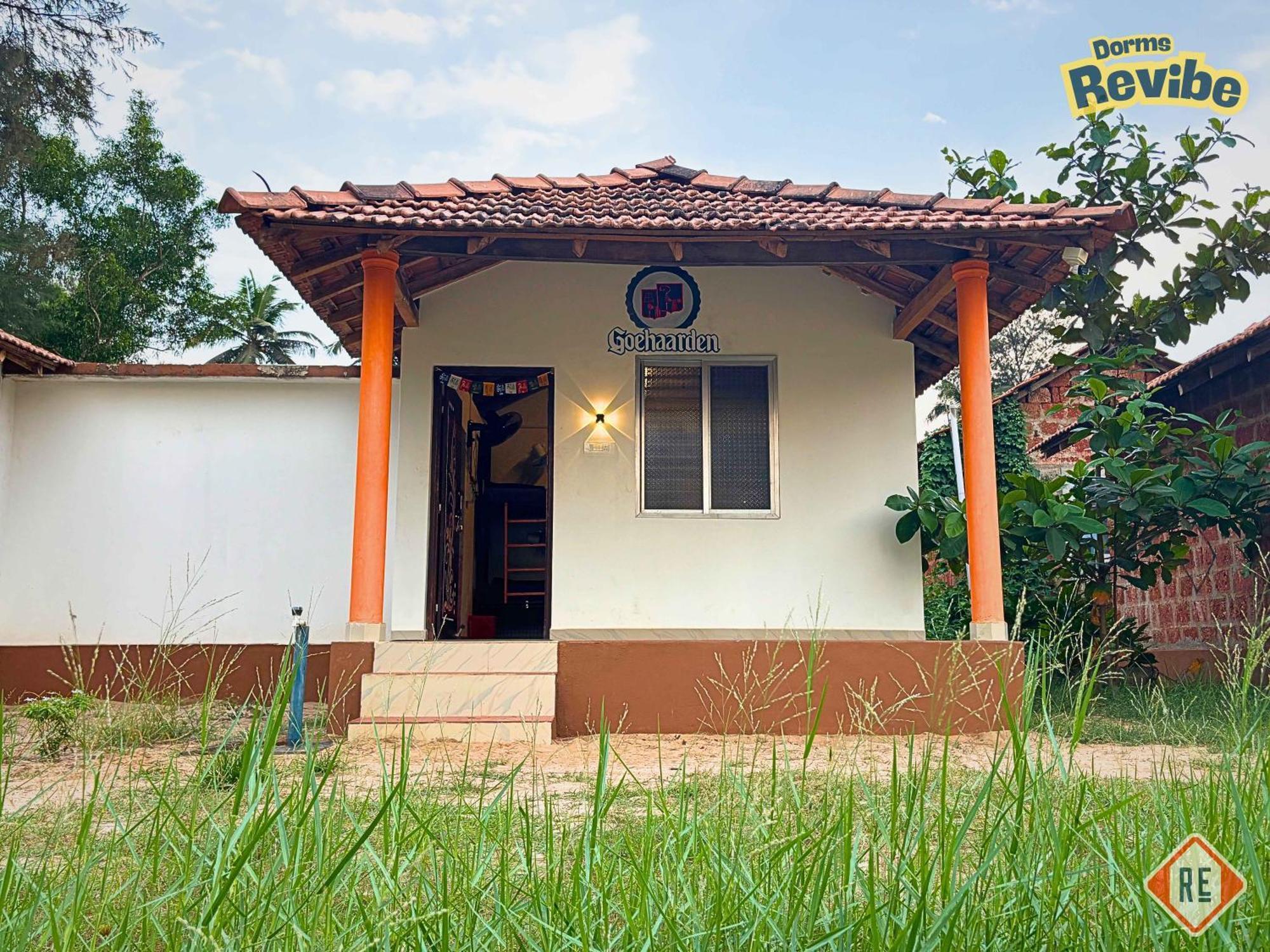 Revibe Beach Hostel Gokarna Gokarna  Esterno foto