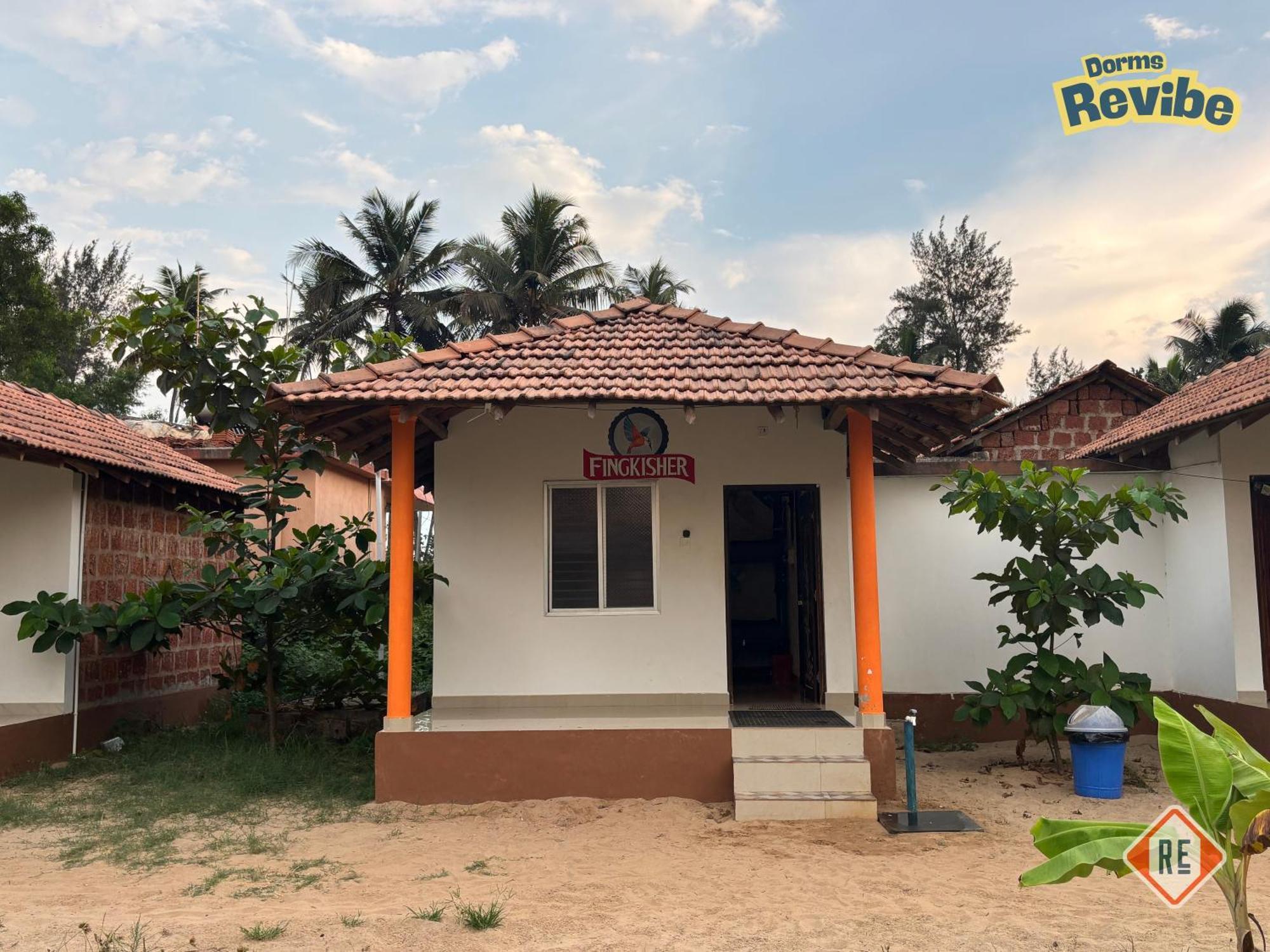 Revibe Beach Hostel Gokarna Gokarna  Esterno foto
